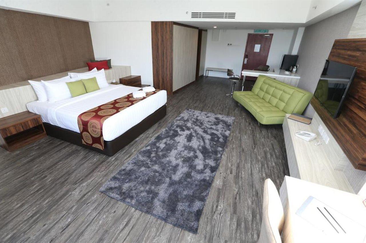 Amerald Resort Hotel Desaru Pengerang Dış mekan fotoğraf